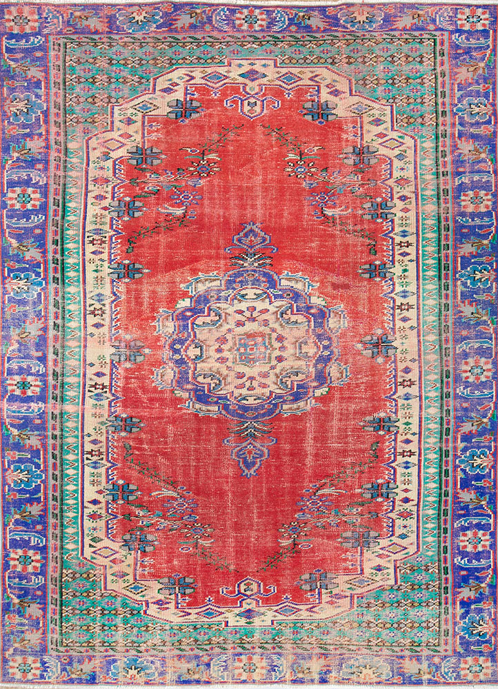 vintage multi wool hand knotted Rug - HeadShot vintage multi wool hand knotted Rug - HeadShot