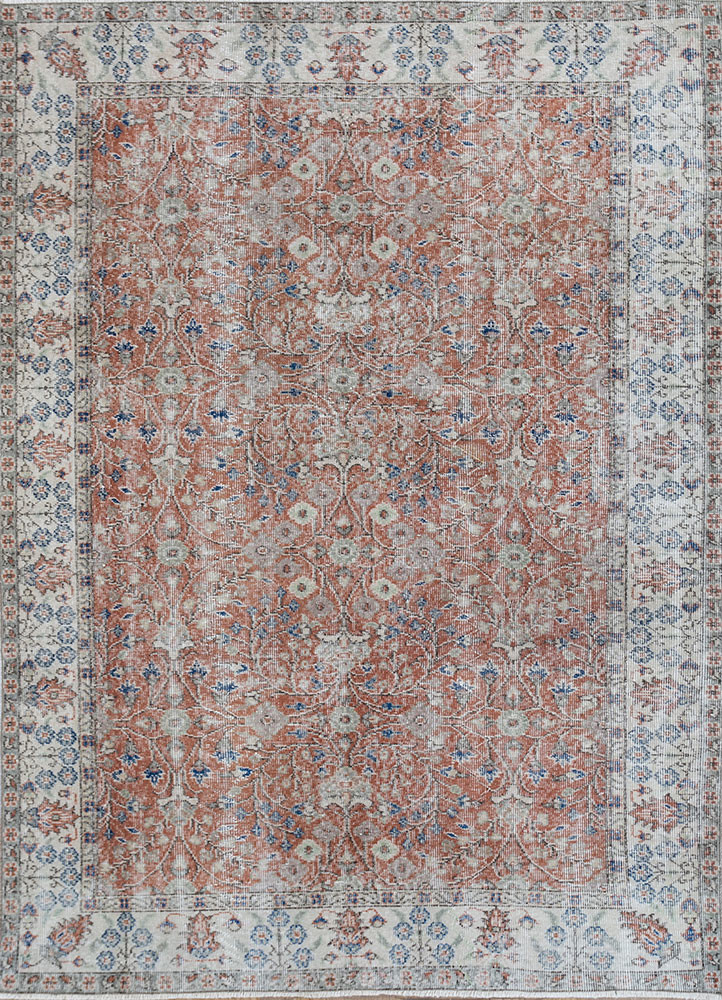 vintage red and orange wool hand knotted Rug - HeadShot vintage red and orange wool hand knotted Rug - HeadShot
