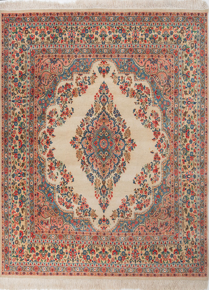 aalam gold wool hand knotted Rug - HeadShot aalam gold wool hand knotted Rug - HeadShot