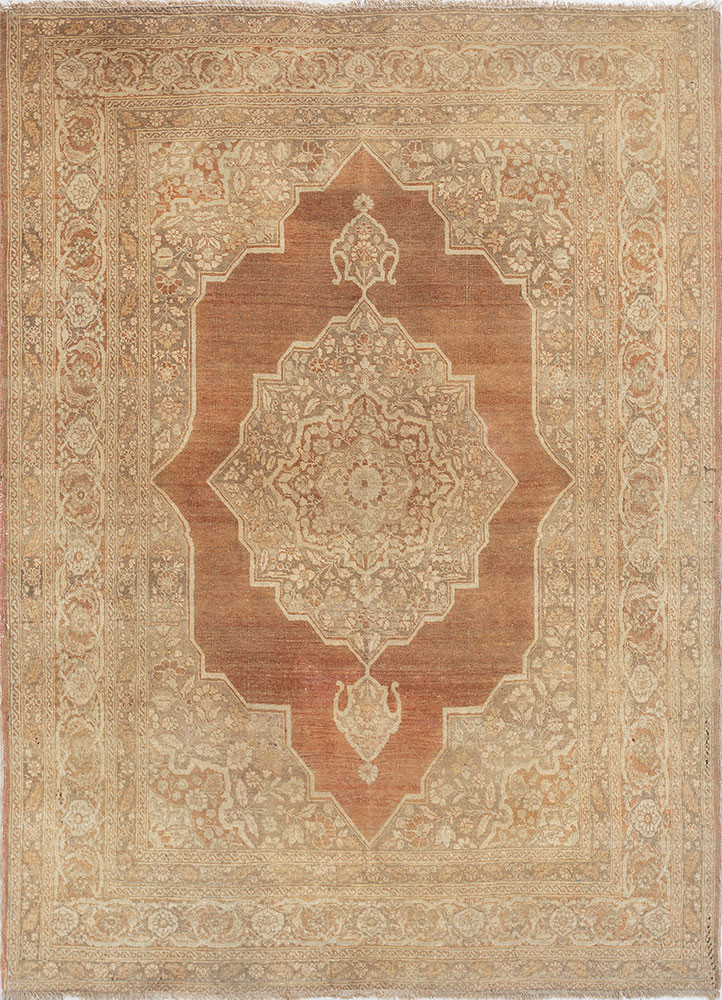 aalam green wool hand knotted Rug - HeadShot aalam green wool hand knotted Rug - HeadShot