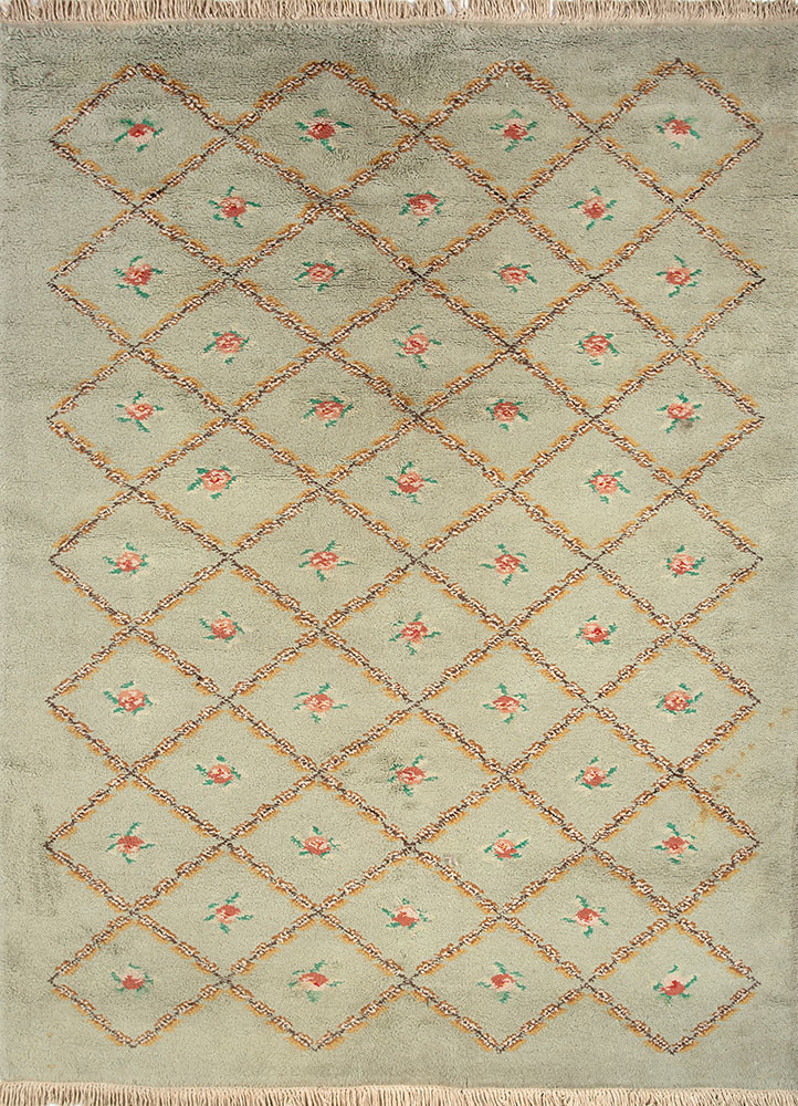 aalam green wool hand knotted Rug - HeadShot aalam green wool hand knotted Rug - HeadShot