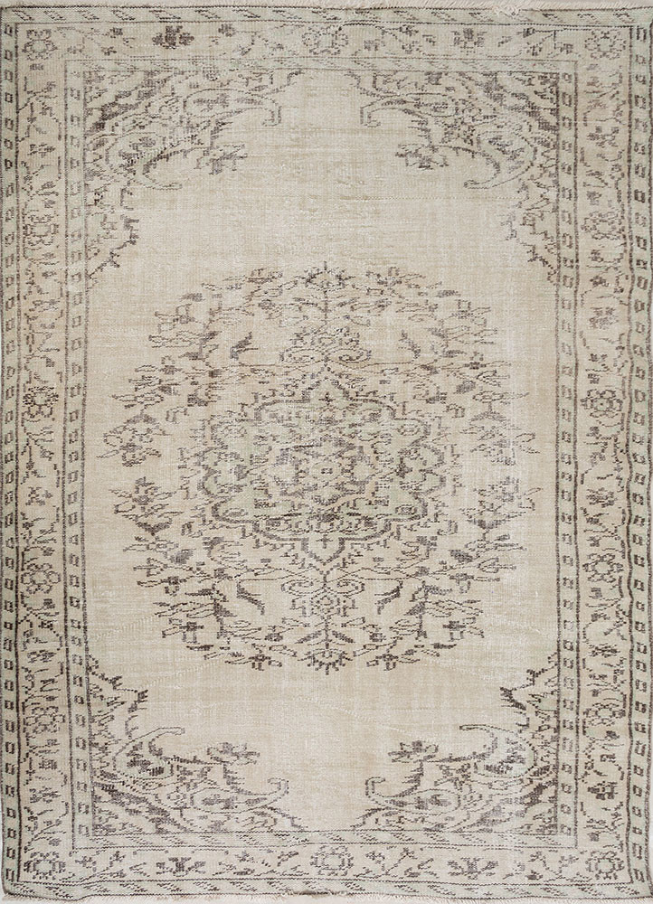 vintage blue wool hand knotted Rug - HeadShot vintage blue wool hand knotted Rug - HeadShot