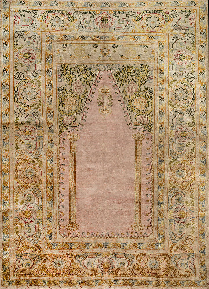 gulmarg green silk hand knotted Rug - HeadShot gulmarg green silk hand knotted Rug - HeadShot