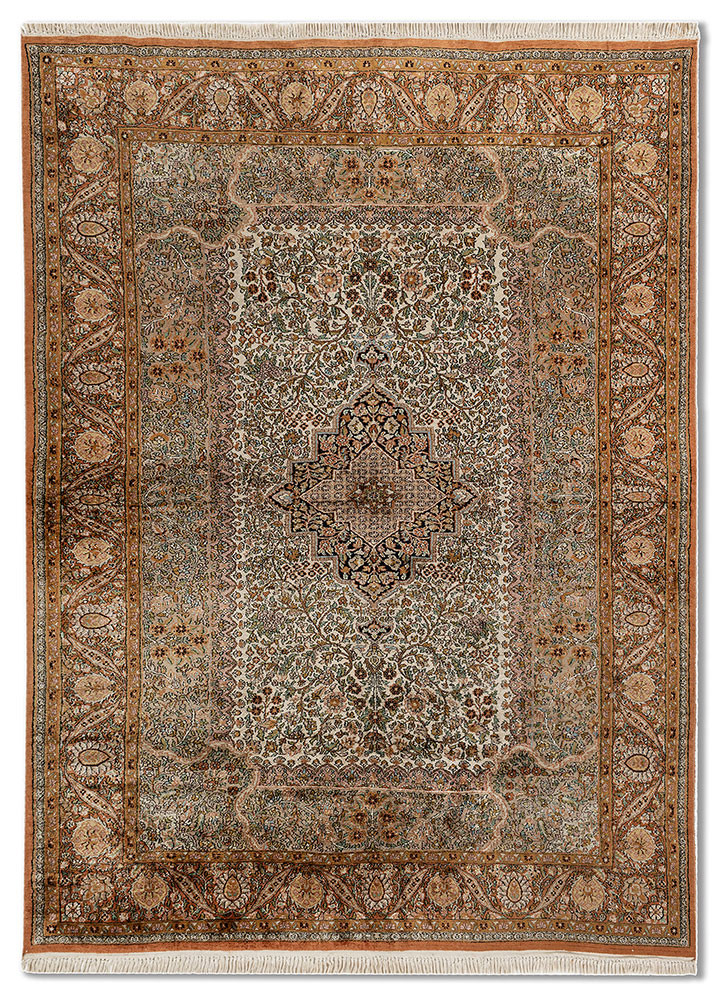 gulmarg green silk hand knotted Rug - HeadShot