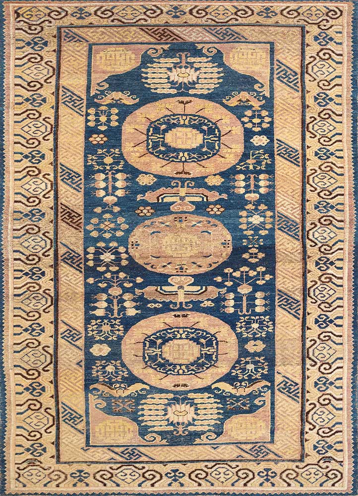 pechino blue wool hand knotted Rug - HeadShot