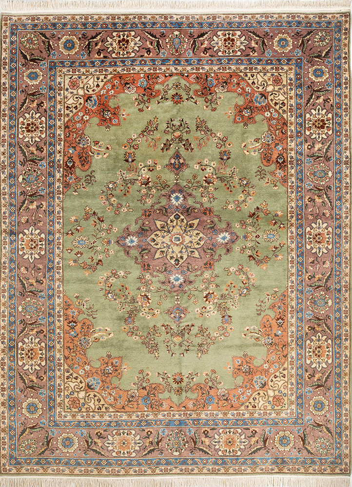 aalam green wool hand knotted Rug - HeadShot