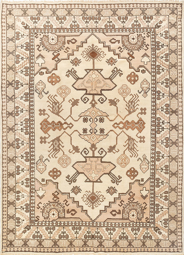 kiaan ivory wool hand knotted Rug - HeadShot kiaan ivory wool hand knotted Rug - HeadShot
