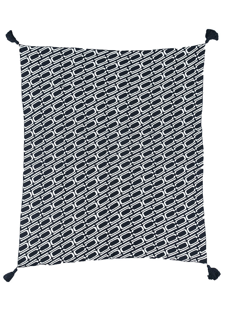 bespoke sile grey and black polyester hand loom Rug