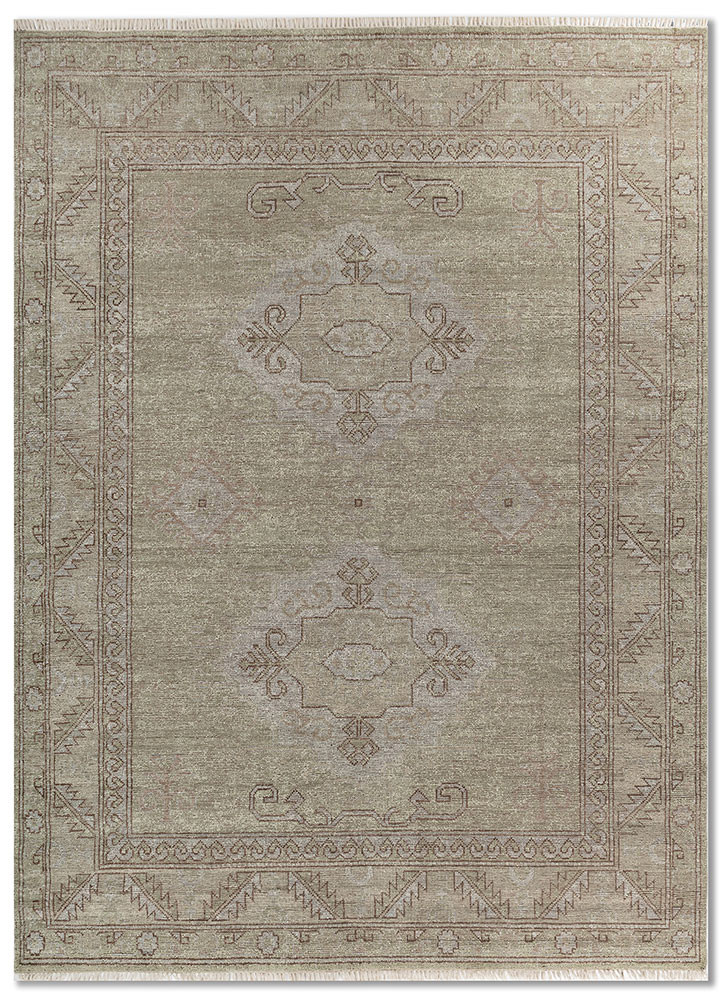  green wool hand knotted Rug