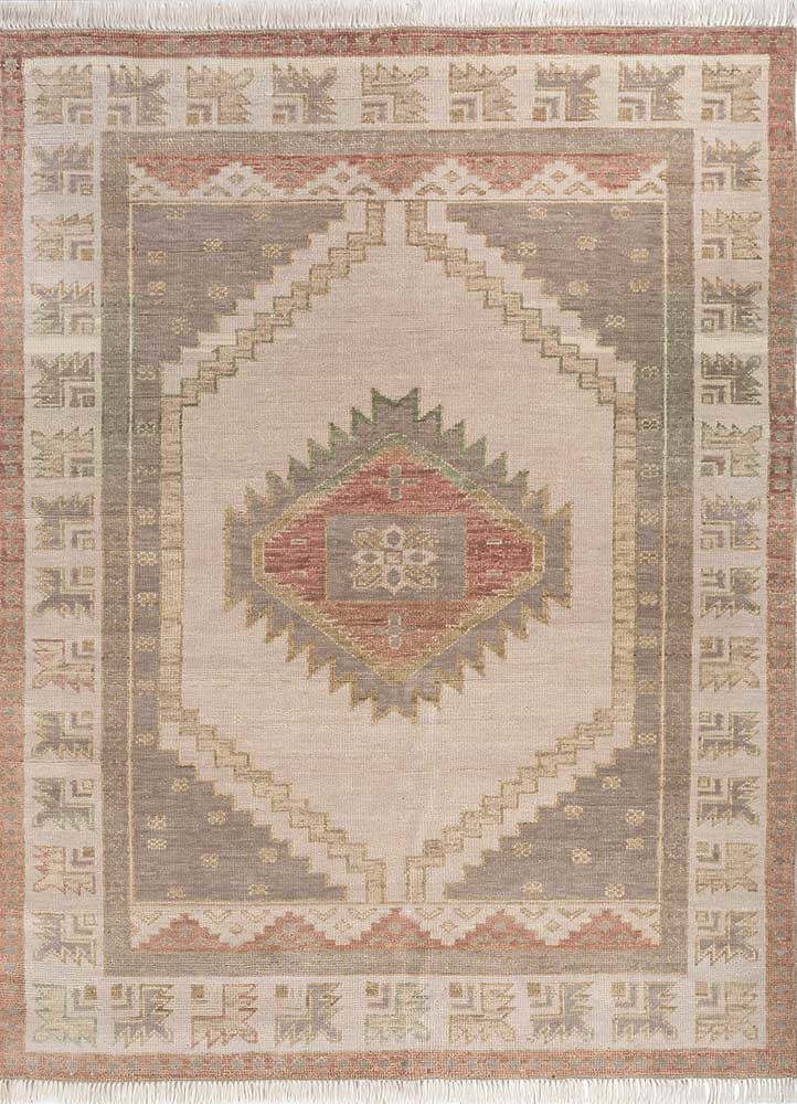  gold wool hand knotted Rug