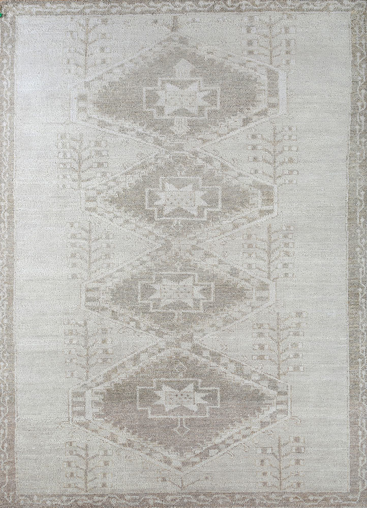thyme ivory wool hand knotted Rug - HeadShot thyme ivory wool hand knotted Rug - HeadShot