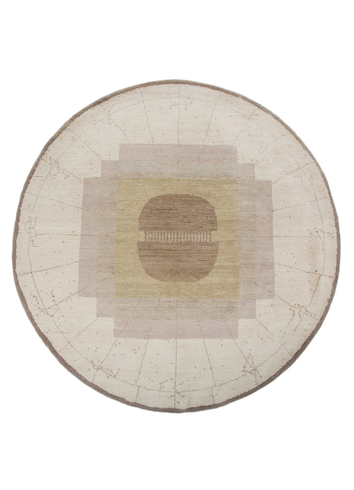 brahmaand ivory wool hand knotted Rug - HeadShot