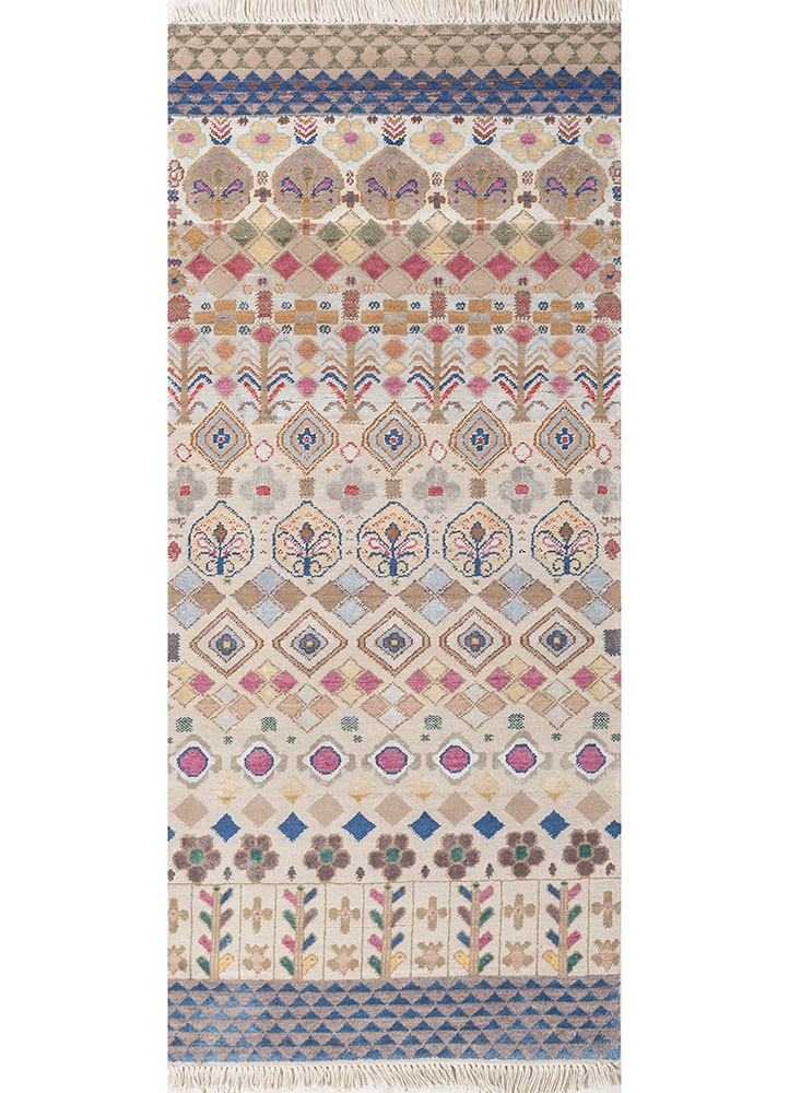 manchaha ivory wool and bamboo silk hand knotted Rug - HeadShot manchaha ivory wool and bamboo silk hand knotted Rug - HeadShot