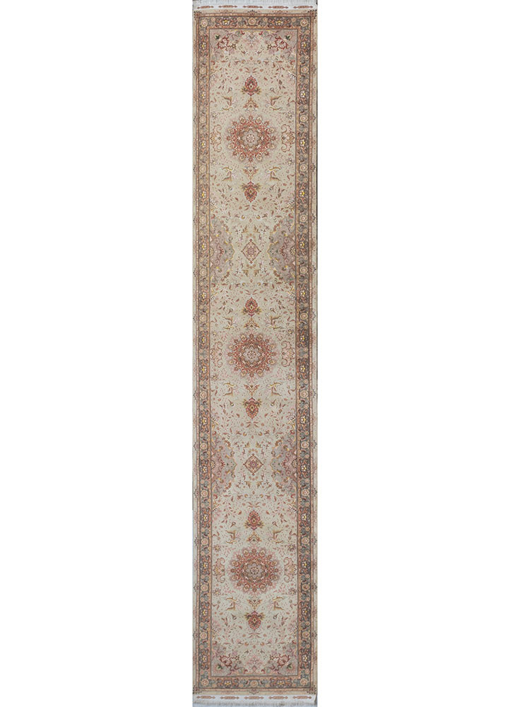 aalam gold wool and silk hand knotted Rug - HeadShot aalam gold wool and silk hand knotted Rug - HeadShot