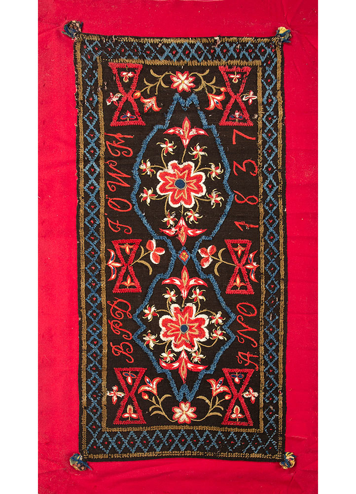 nayaab pink and purple wool flat weaves Rug - HeadShot nayaab pink and purple wool flat weaves Rug - HeadShot
