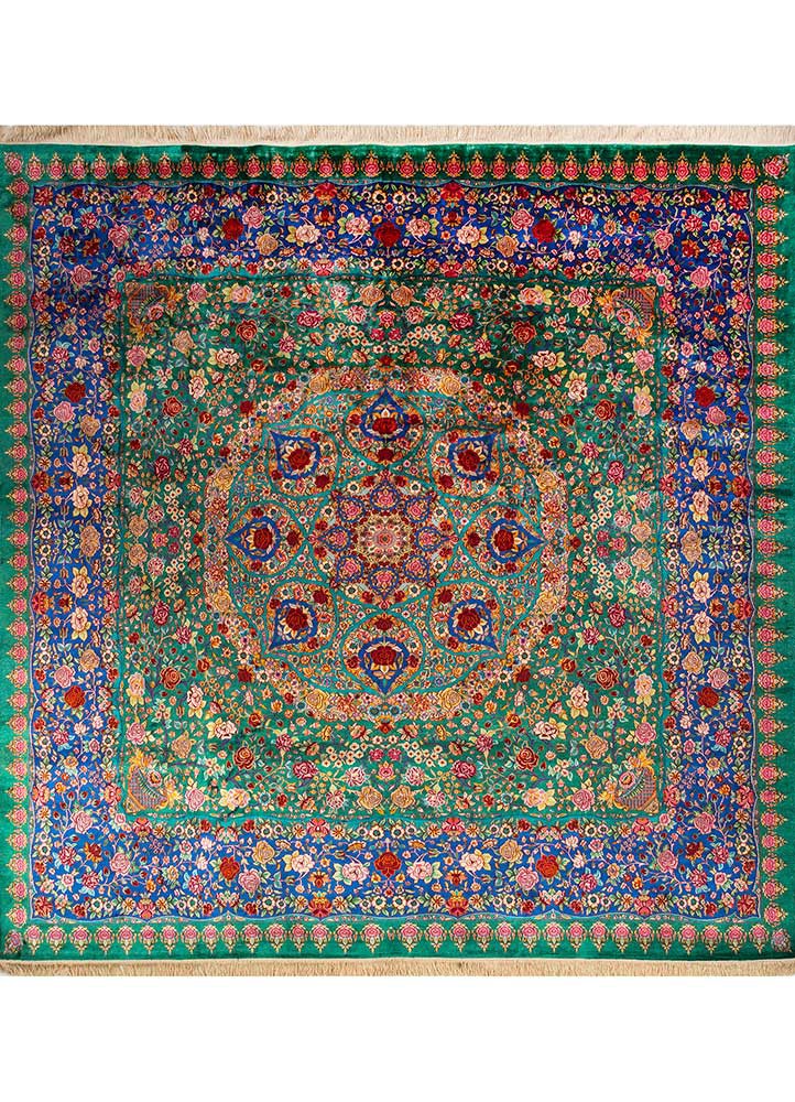 gulmarg green silk hand knotted Rug - HeadShot gulmarg green silk hand knotted Rug - HeadShot