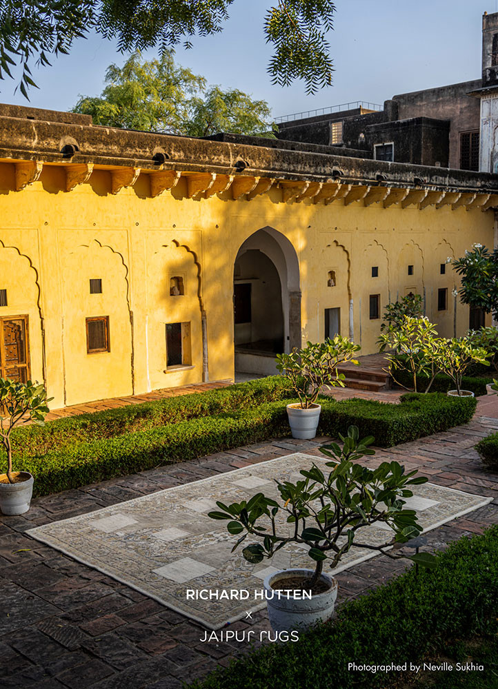 playing with tradition ivory wool and silk hand knottedRug - Rander