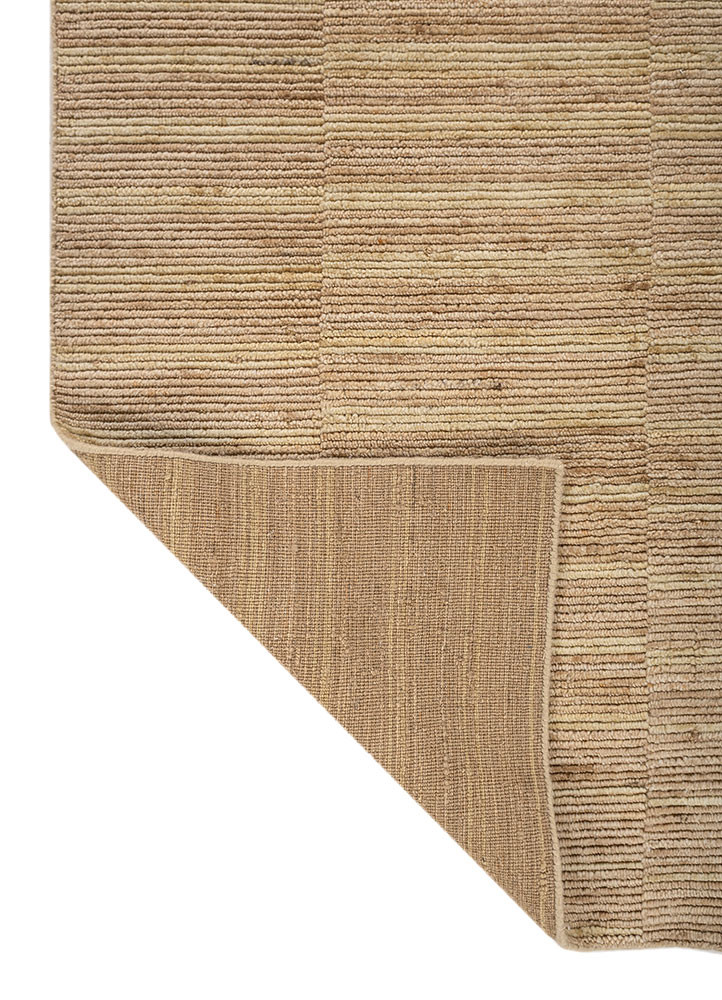 saga gold wool hand loom Rug - Backing Shot