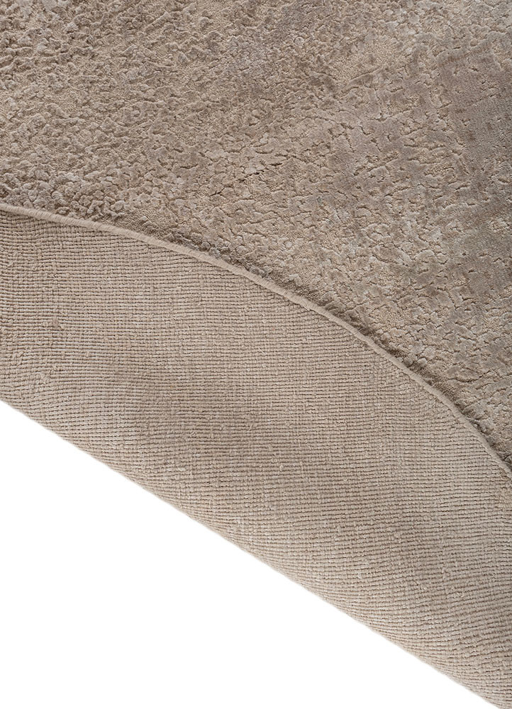 entropy ivory wool and bamboo silk hand knotted Rug - Backing Shot