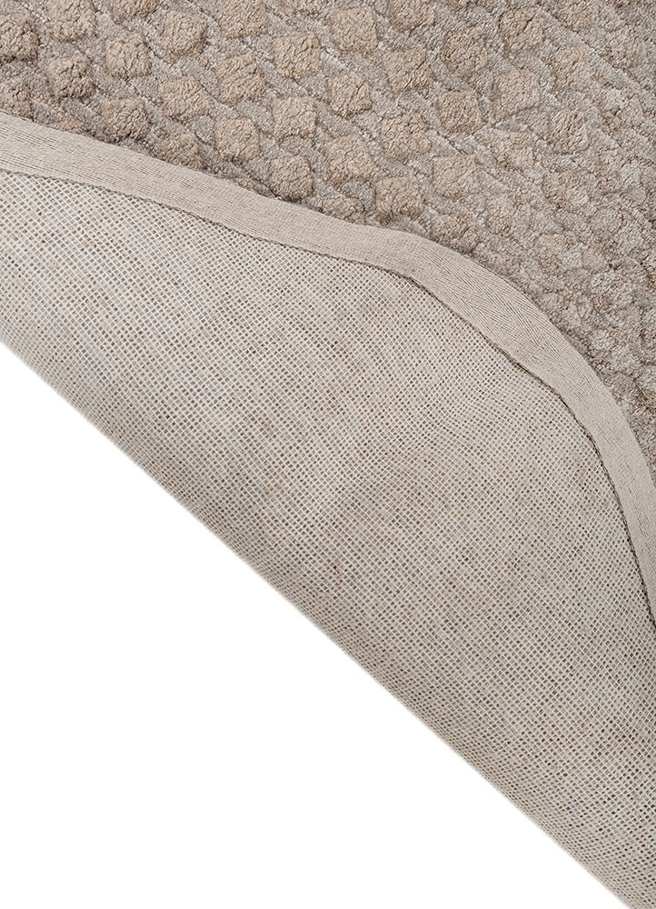pathways grey and black wool and viscose hand tufted Rug - Backing Shot