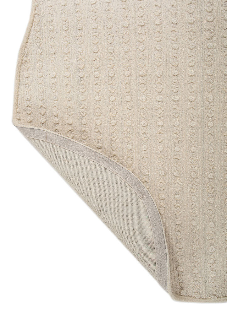 pathways ivory wool hand tufted Rug - Backing Shot