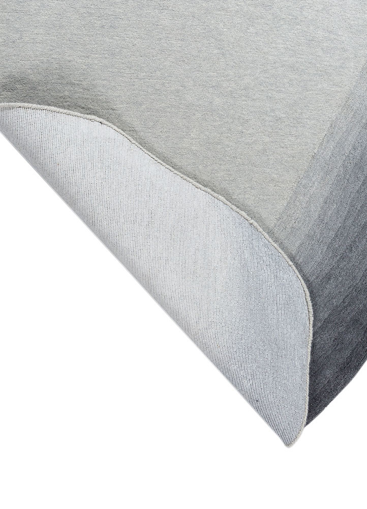 chroma grey and black wool hand tufted Rug - Backing Shot