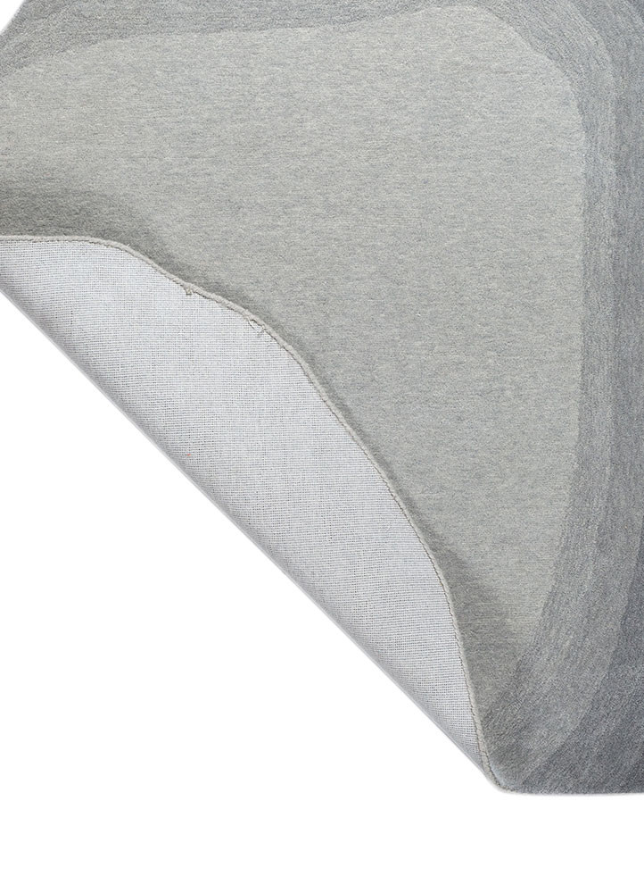 chroma grey and black wool hand tufted Rug - Backing Shot