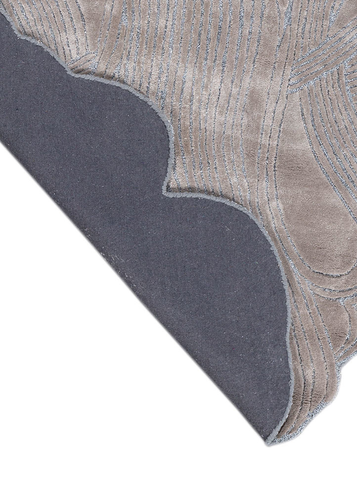 infini grey and black viscose hand tufted Rug - Backing Shot