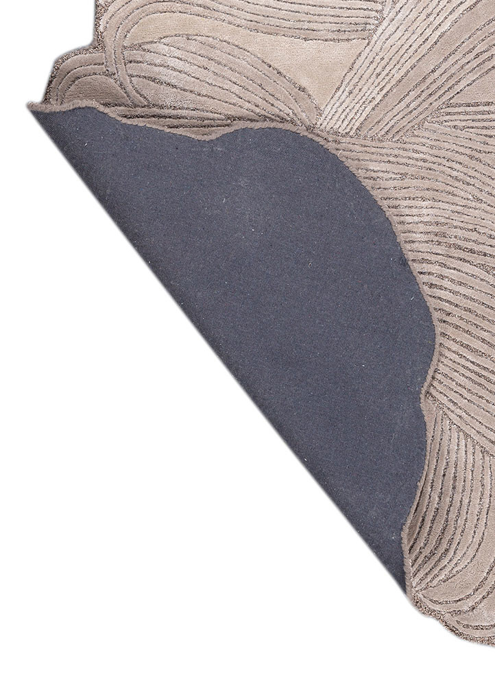 infini ivory viscose hand tufted Rug - Backing Shot