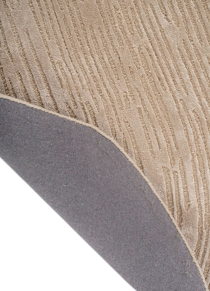 lucid ivory wool and viscose hand tufted Rug - Backing Shot