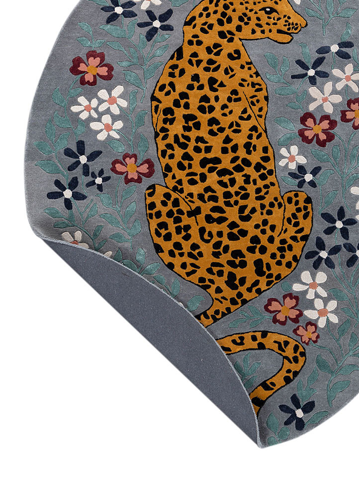 wild wanderlust grey and black wool and viscose hand tufted Rug - Backing Shot