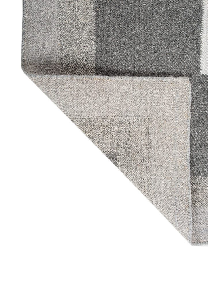al fresco grey and black polyester flat weaves Rug - Backing Shot al fresco grey and black polyester flat weaves Rug - Backing Shot