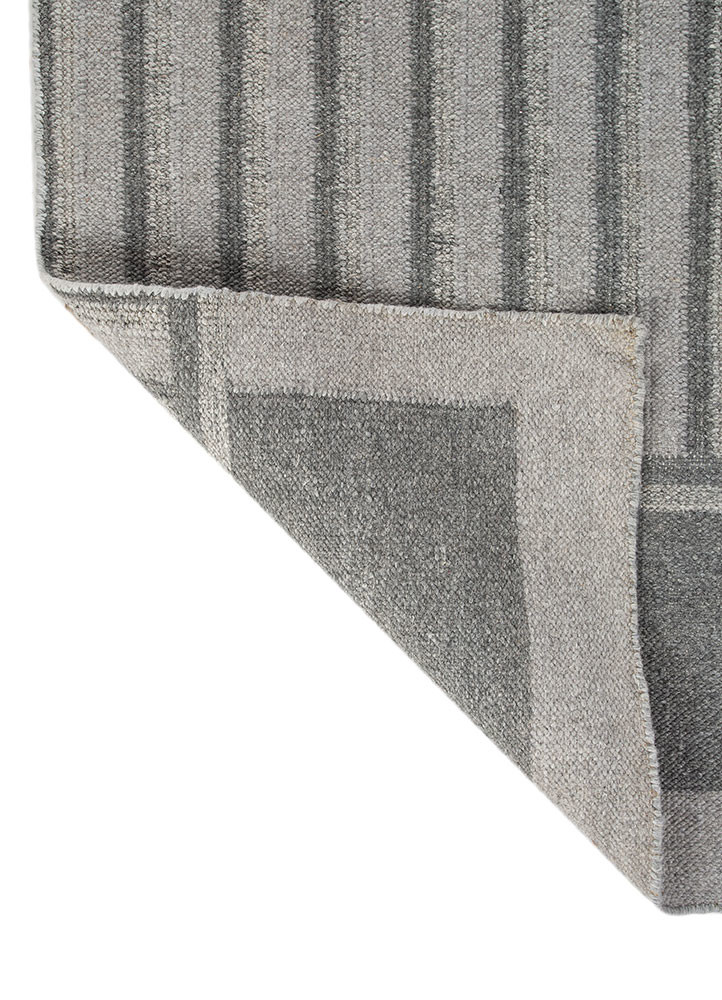 al fresco grey and black polyester flat weaves Rug - Backing Shot al fresco grey and black polyester flat weaves Rug - Backing Shot