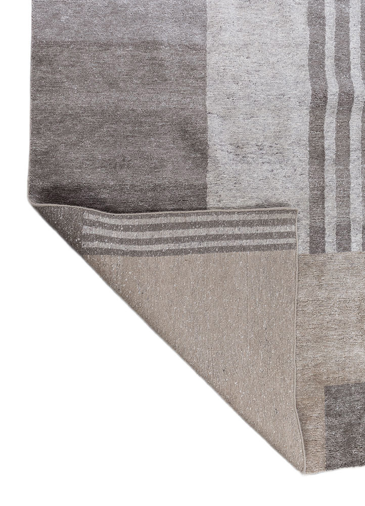 blythe grey and black wool hand knotted Rug - Backing Shot
