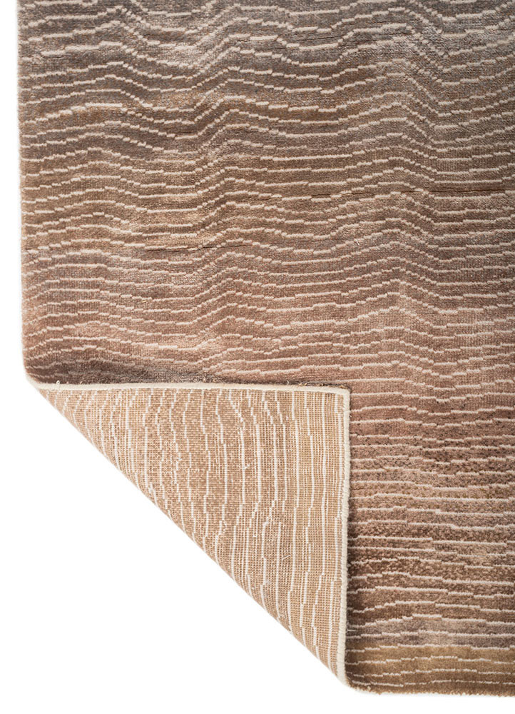 zuri ivory wool and bamboo silk hand knotted Rug - Backing Shot