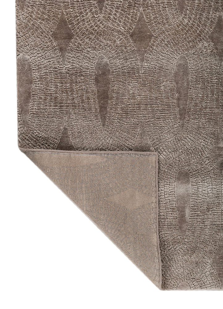azalea grey and black wool and bamboo silk hand knotted Rug - Backing Shot