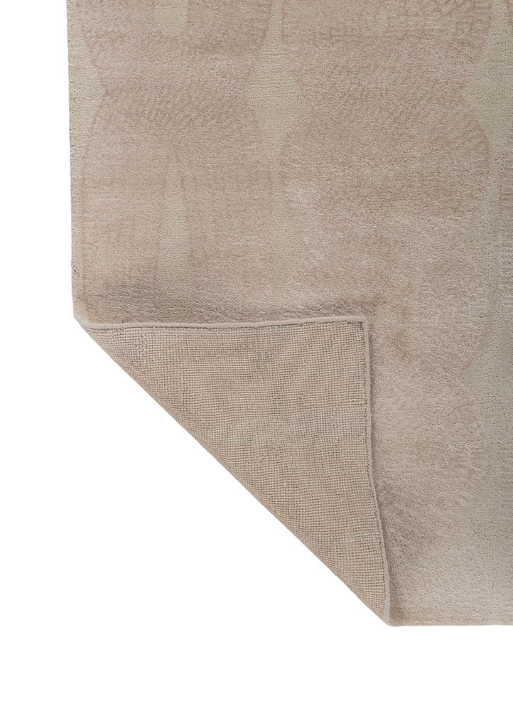 aprezo ivory wool and bamboo silk hand knotted Rug - Backing Shot aprezo ivory wool and bamboo silk hand knotted Rug - Backing Shot