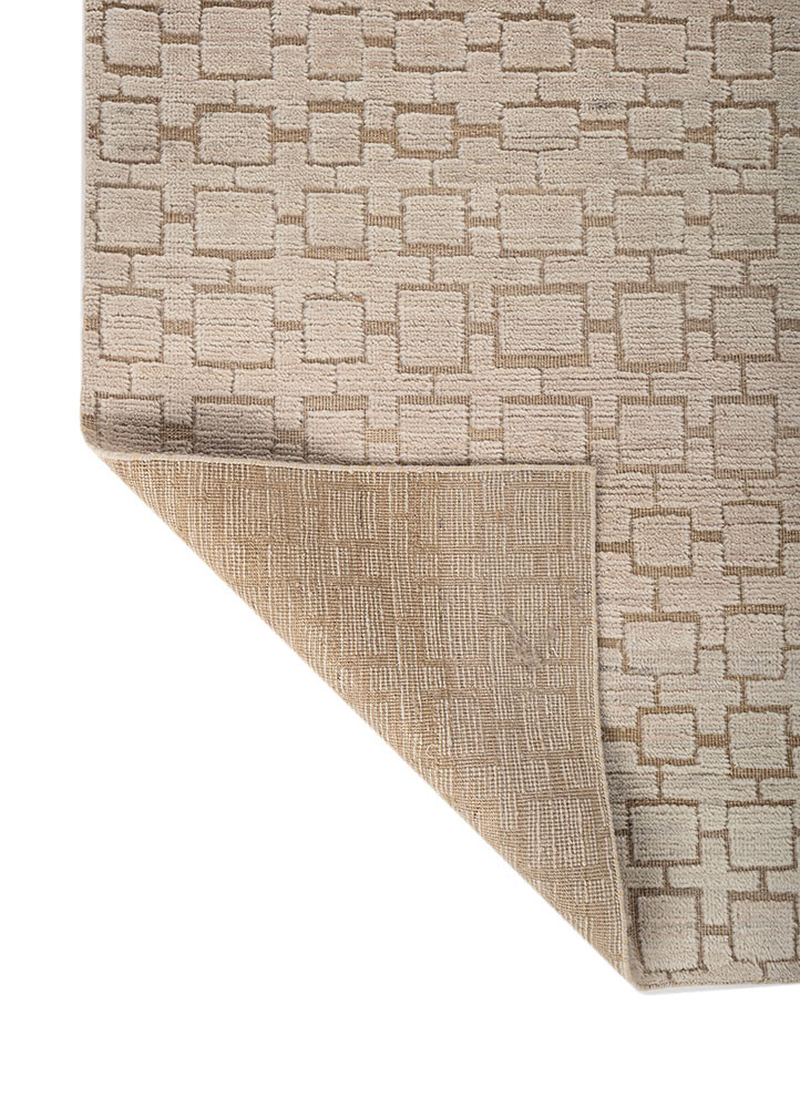 aprezo gold wool hand knotted Rug - Backing Shot