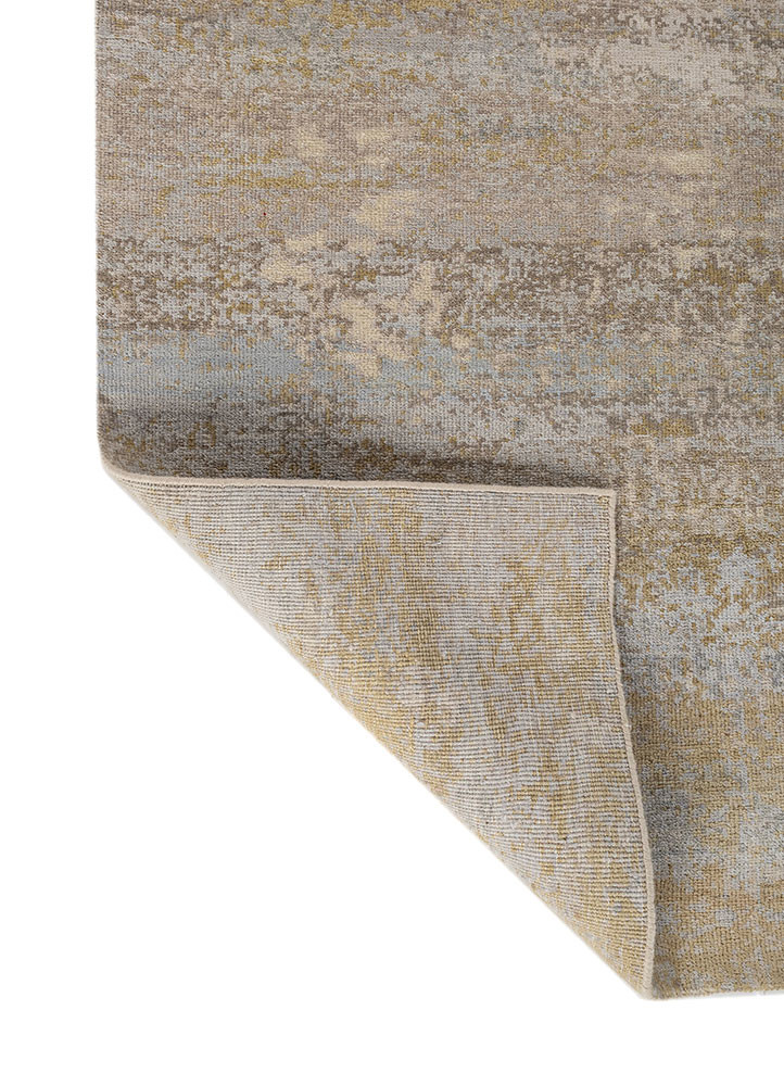 uvenuti ivory wool hand knotted Rug - Backing Shot