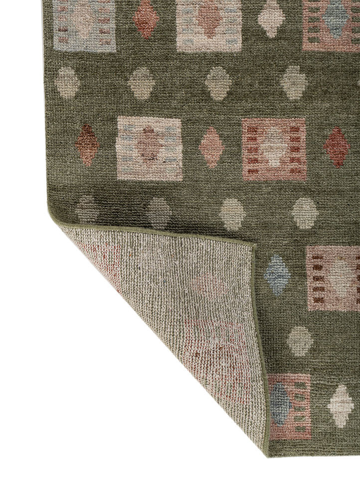 thyme green wool hand knotted Rug - Backing Shot