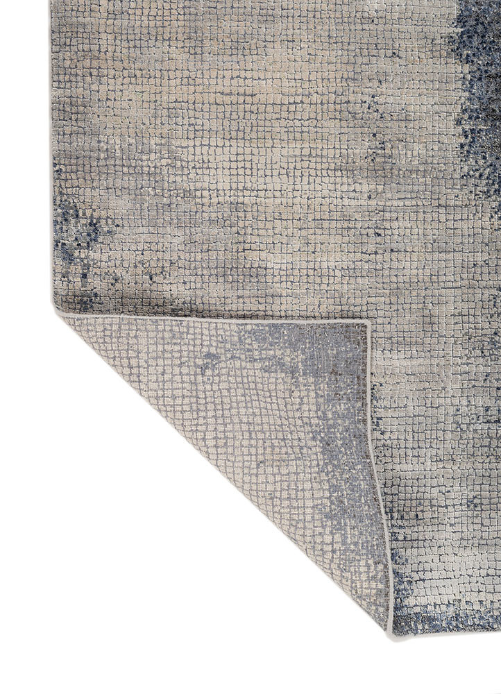 aprezo blue wool and bamboo silk hand knotted Rug - Backing Shot