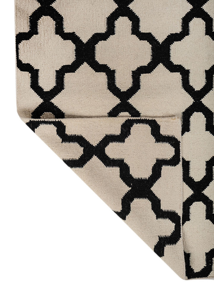 indusbar ivory wool flat weaves Rug - Backing Shot