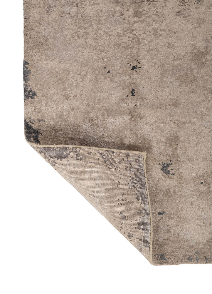 chaos theory by kavi ivory wool and bamboo silk hand knotted Rug - Backing Shot