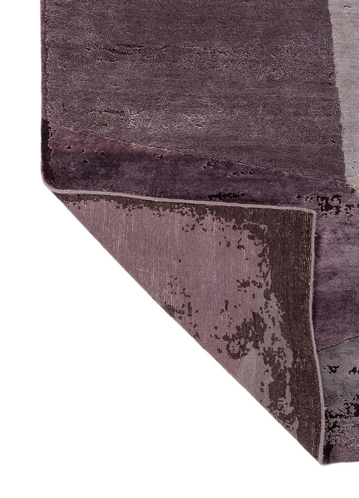 aakar by kavi red and orange wool and bamboo silk hand knotted Rug - Backing Shot