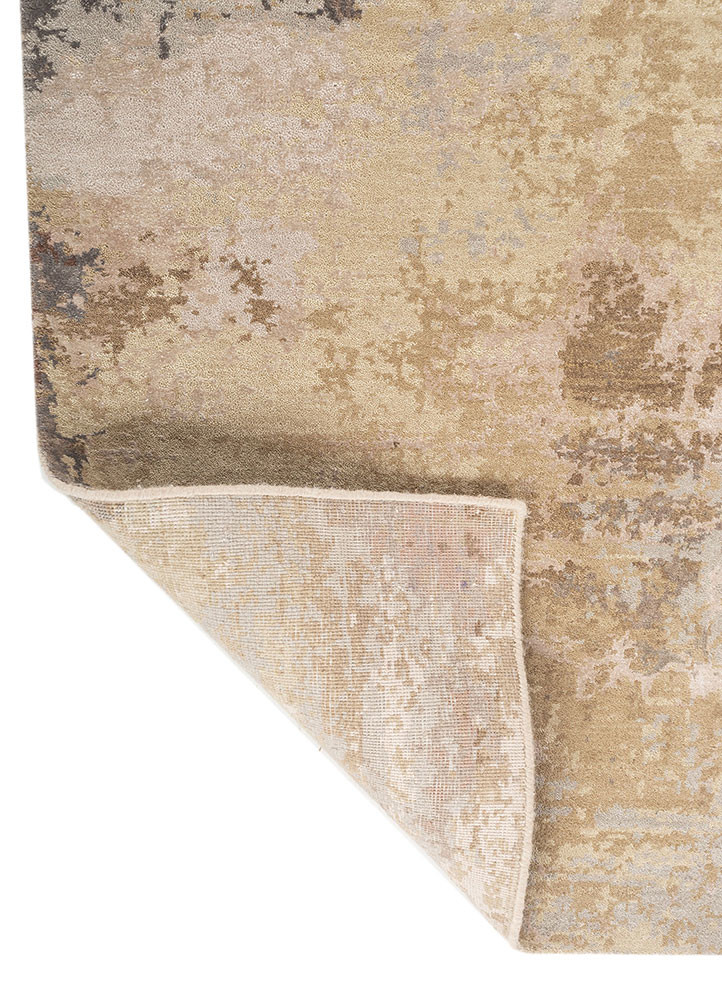 tattvam ivory wool and bamboo silk hand knotted Rug - Backing Shot