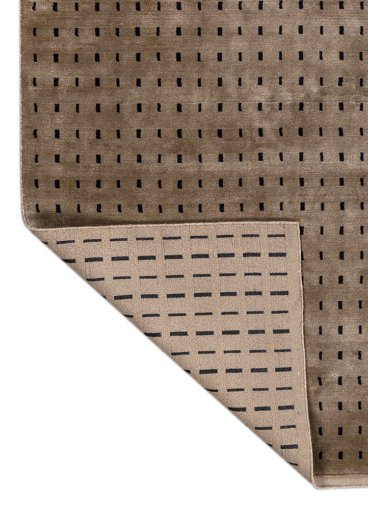 aprezo beige and brown acrylic hand loom Rug - Backing Shot aprezo beige and brown acrylic hand loom Rug - Backing Shot