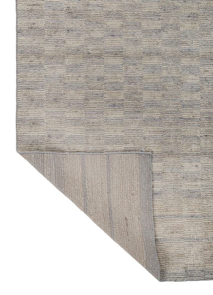 saga ivory wool hand loom Rug - Backing Shot saga ivory wool hand loom Rug - Backing Shot