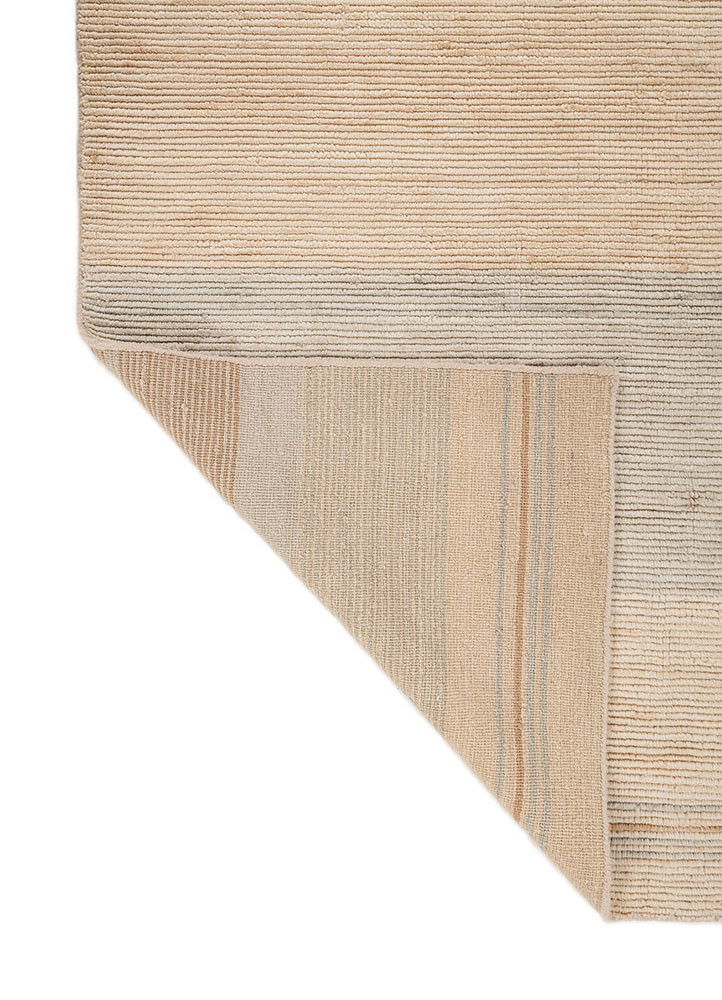 aprezo gold wool hand loom Rug - Backing Shot aprezo gold wool hand loom Rug - Backing Shot