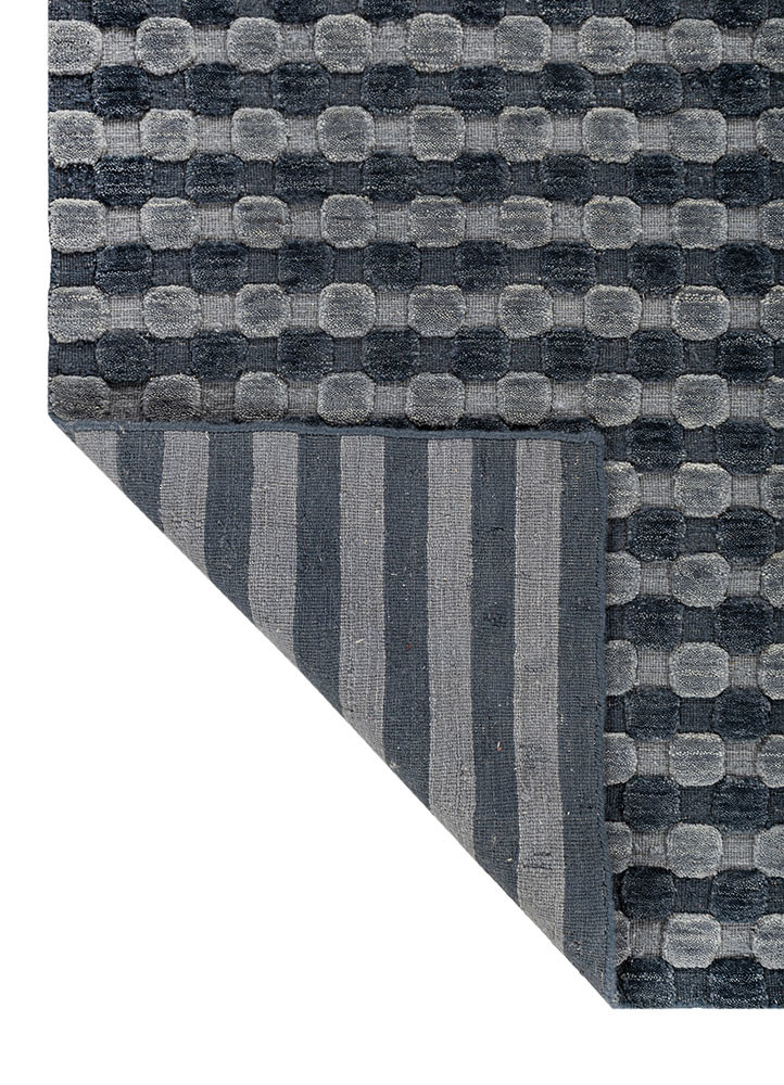 saga blue wool hand loom Rug - Backing Shot saga blue wool hand loom Rug - Backing Shot