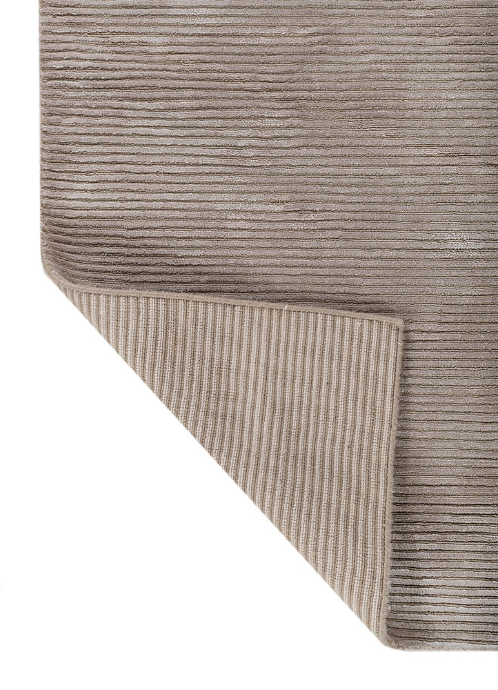 contour grey and black wool hand loom Rug - Backing Shot